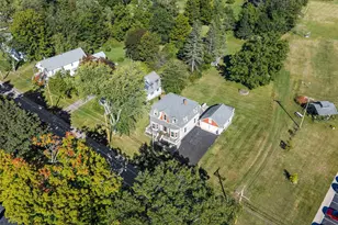 181 Main St, Kingston, NH 03848 - Photo 1