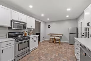 31 Monroe Cir, Washington, NH 03280 - Photo 9