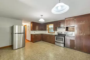53 Rowell St, Laconia, NH 03246 - Photo 11