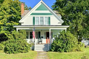34 Edgewood Ave, Keene, NH 03431 - Photo 1