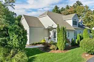 5 Metea Ln, Bedford, NH 03110 - Photo 1