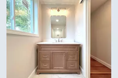 18 Oak Street, Derry, NH 03038 - Photo 15
