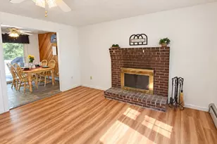 12 Roundtree Dr, Merrimack, NH 03054 - Photo 17