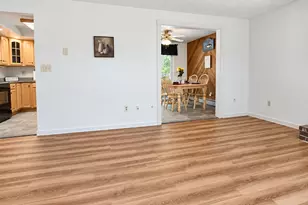 12 Roundtree Dr, Merrimack, NH 03054 - Photo 19