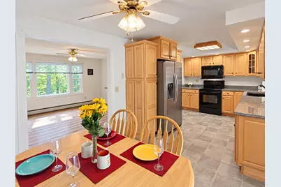 12 Roundtree Drive, Merrimack, NH 03054 - Photo 3