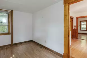 27 Fowler St, Keene, NH 03431 - Photo 9