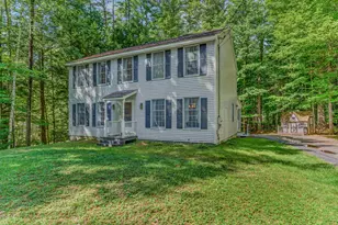 195 Castle Ln, Bristol, NH 03222 - Photo 1