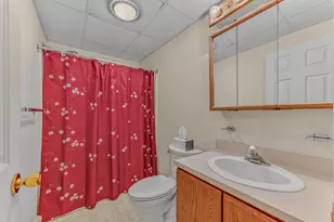 195 Castle Ln, Bristol, NH 03222 - Photo 33