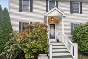 9 Plummer St, Goffstown, NH 03045 - Photo 3