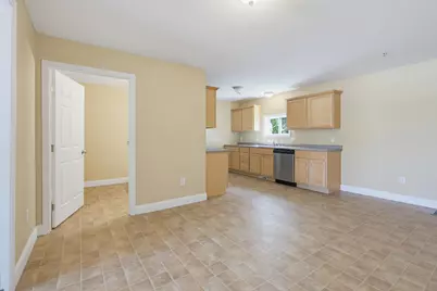 101 Maple Street #5, Manchester, NH 03103 - Photo 13