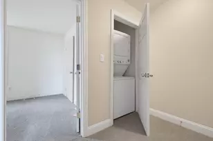 101 Maple St, Manchester, NH 03103 - Photo 29