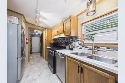 44 Sparrow Street, Keene, NH 03431 - Photo 7