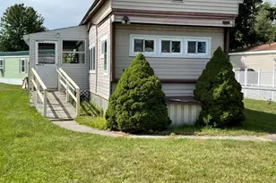 3 Willow St, Exeter, NH 03833 - Photo 1