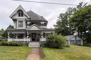 89 Bunker Hill St, Lancaster, NH 03584 - Photo 1