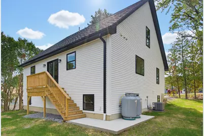 6 Swan Street, Nashua, NH 03060 - Photo 7