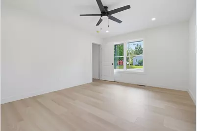 6 Swan Street, Nashua, NH 03060 - Photo 27