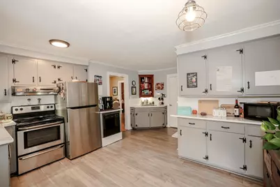 27 Russell Street, Keene, NH 03431 - Photo 7