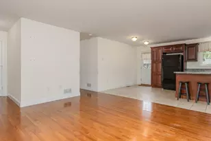 14 Tower Cir, Concord, NH 03303 - Photo 7