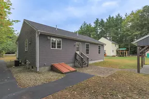14 Tower Cir, Concord, NH 03303 - Photo 33