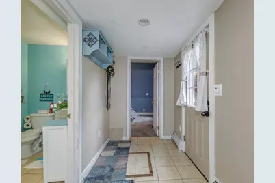 8 Poplar Street, Tilton, NH 03276 - Photo 5