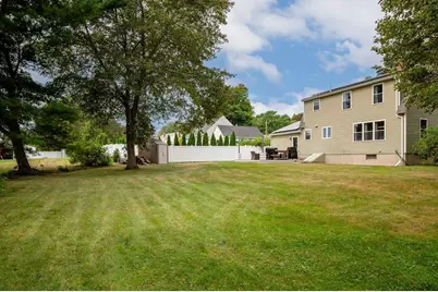15 Hawthorne Road, Dover, NH 03820 - Photo 5