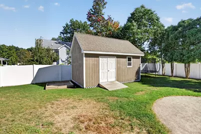 72 S Gray Court, Manchester, NH 03103 - Photo 41