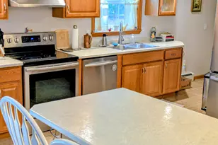 30 Woodland Hts Dr, Swanzey, NH 03446 - Photo 9