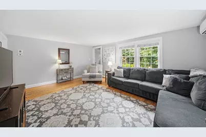 18 Maple Avenue, Hudson, NH 03051 - Photo 7