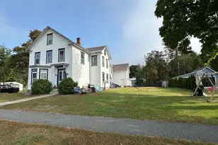 42 Parker St, Winchester, NH 03470 - Photo 9