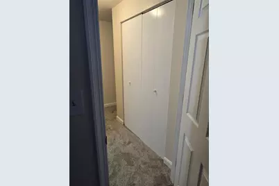 6 Louisburg Square #2, Nashua, NH 03060 - Photo 17