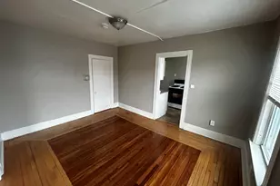 406 Belmont St, Manchester, NH 03103 - Photo 17