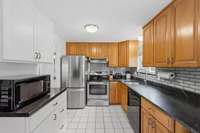 20 Oakridge Drive, Londonderry, NH 03053 - Photo 5