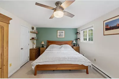 20 Oakridge Drive, Londonderry, NH 03053 - Photo 17