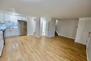509 Elmwood Dr, Hudson, NH 03051 - Photo 27