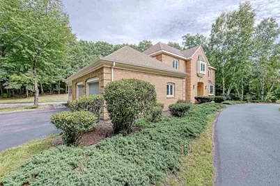 33 Indian Rock Road, Nashua, NH 03063 - Photo 5