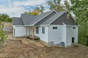 248 Sterling Dr, Laconia, NH 03246 - Photo 5