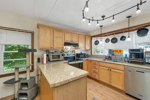 11 Arrowbrook Rd, Dover, NH 03820 - Photo 7