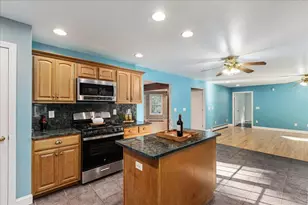 6 Dunnmoore Dr, Bow, NH 03304 - Photo 27
