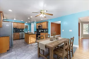 6 Dunnmoore Dr, Bow, NH 03304 - Photo 19