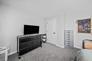 30 Norman Dr, Derry, NH 03038 - Photo 23