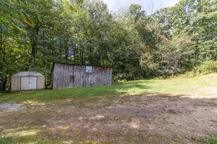 135 N Main St, Mont Vernon, NH 03057 - Photo 11