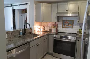 34 Pimlico Ct, Bedford, NH 03110 - Photo 7