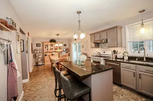 189 Badger Hill Dr, Milford, NH 03055 - Photo 9