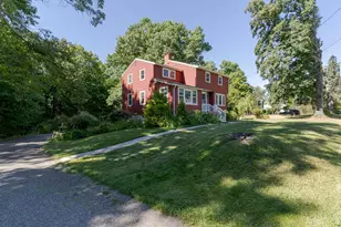 70 Winnicutt Rd, Stratham, NH 03855 - Photo 25