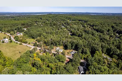 70 Winnicutt Road, Stratham, NH 03855 - Photo 31