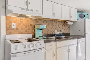 20 Epping Rd, Exeter, NH 03833 - Photo 5