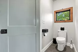 237 Middle Route, Belmont, NH 03220 - Photo 25
