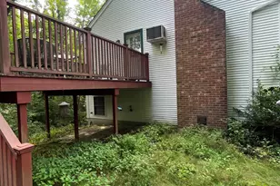 92 St Laurent St, Epping, NH 03042 - Photo 3