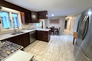 1 Hickory Ln, Kensington, NH 03833 - Photo 9
