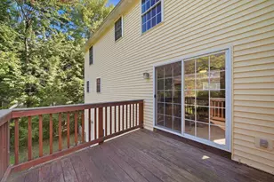 93 Highland St, Candia, NH 03034 - Photo 17
